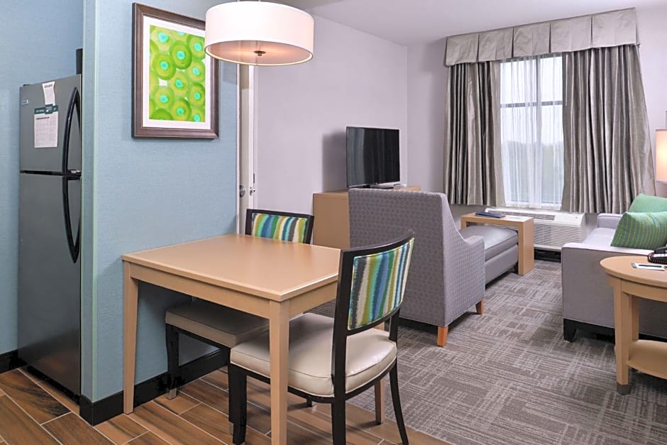 Homewood Suites By Hilton Des Moines Airport