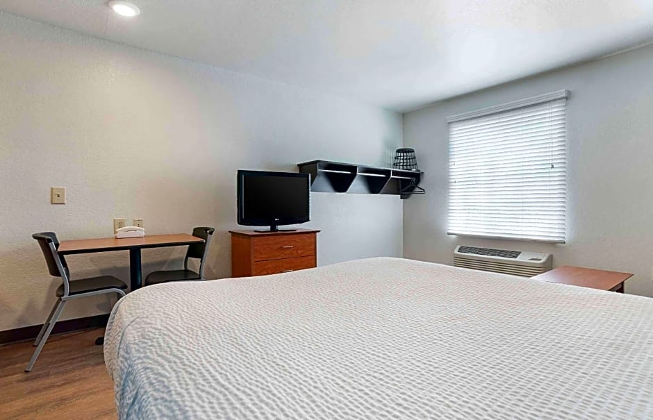 Extended Stay America Select Suites - Montgomery