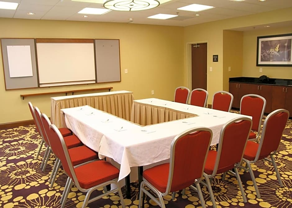 Hampton Inn Richmond - Airport