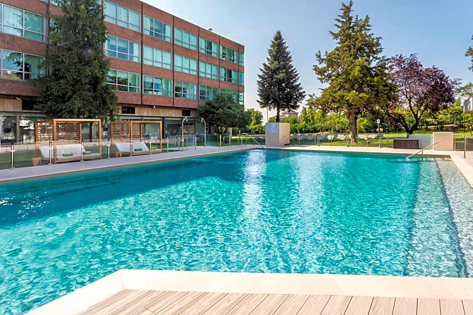 Melia Madrid Barajas