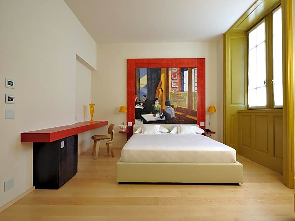 Petronilla - Hotel In Bergamo