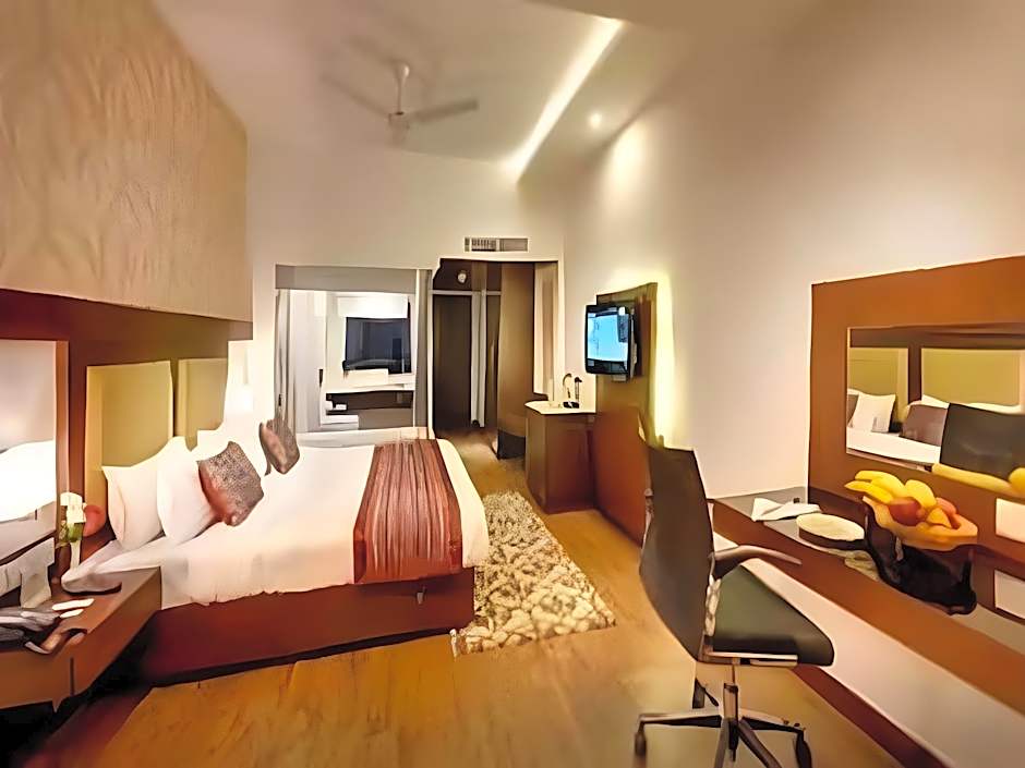 The Ocean Pearl Hotel