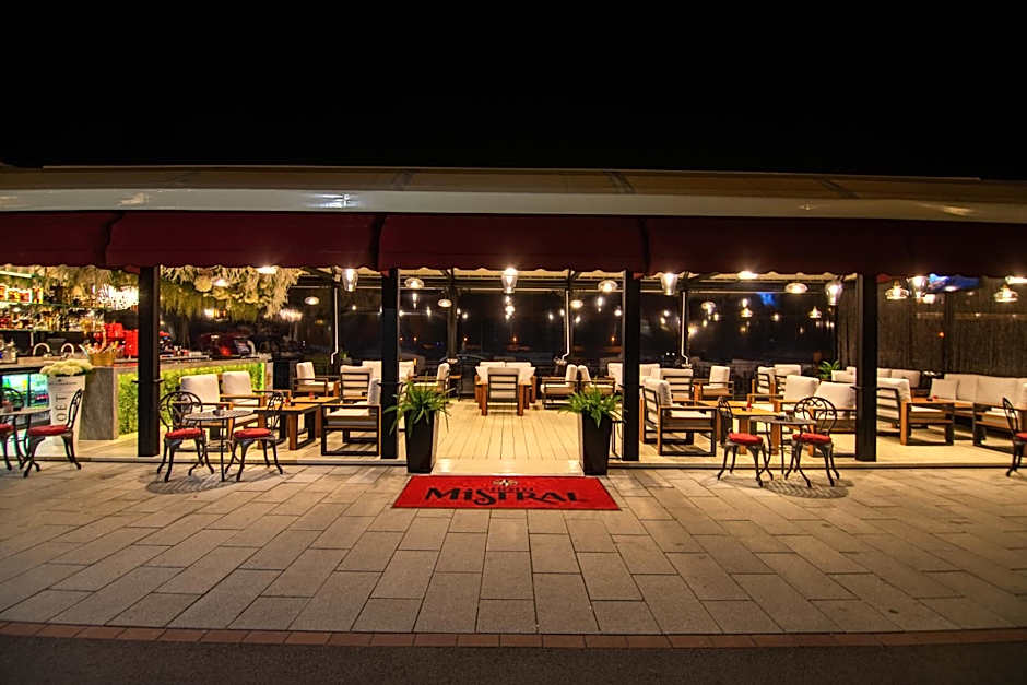 Hotel Mistral