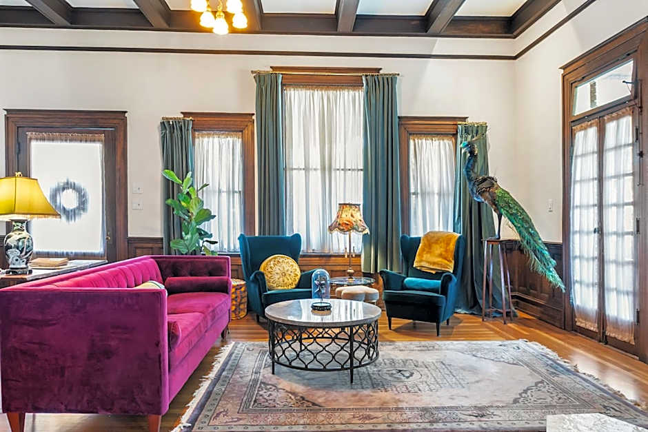Sweetwater Branch Inn Bed And Breakfast