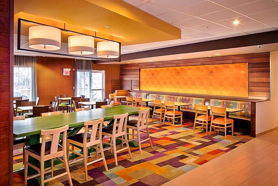 Fairfield Inn & Suites by Marriott Monaca
