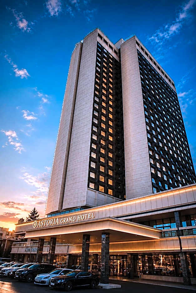 Astoria Grand Hotel