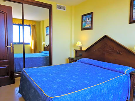 Apartment with Street View