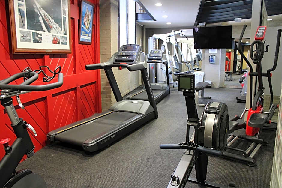 The Old Woolstore Apartment Hotel