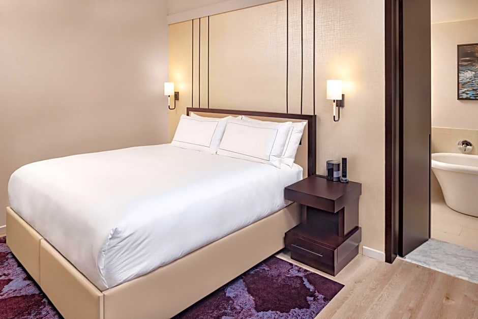 West 57th Street By Hilton Club