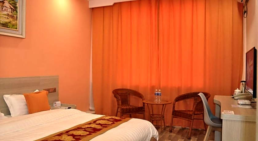 GreenTree Inn Tianshui Taian County Bus Terminal Shell Hotel