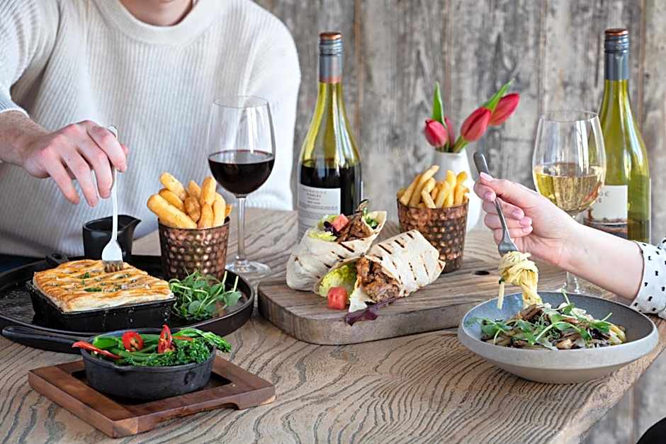 Egypt Mill Hotel and Restaurant