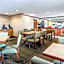 La Quinta Inn & Suites by Wyndham Detroit Southgate