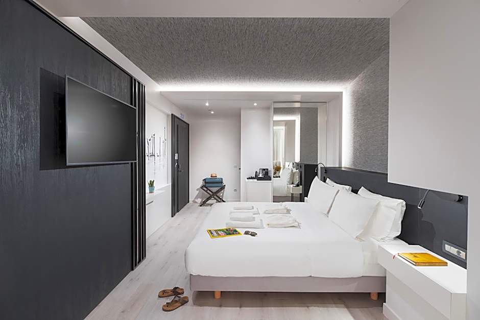 Ivis 4 Boutique Hotel