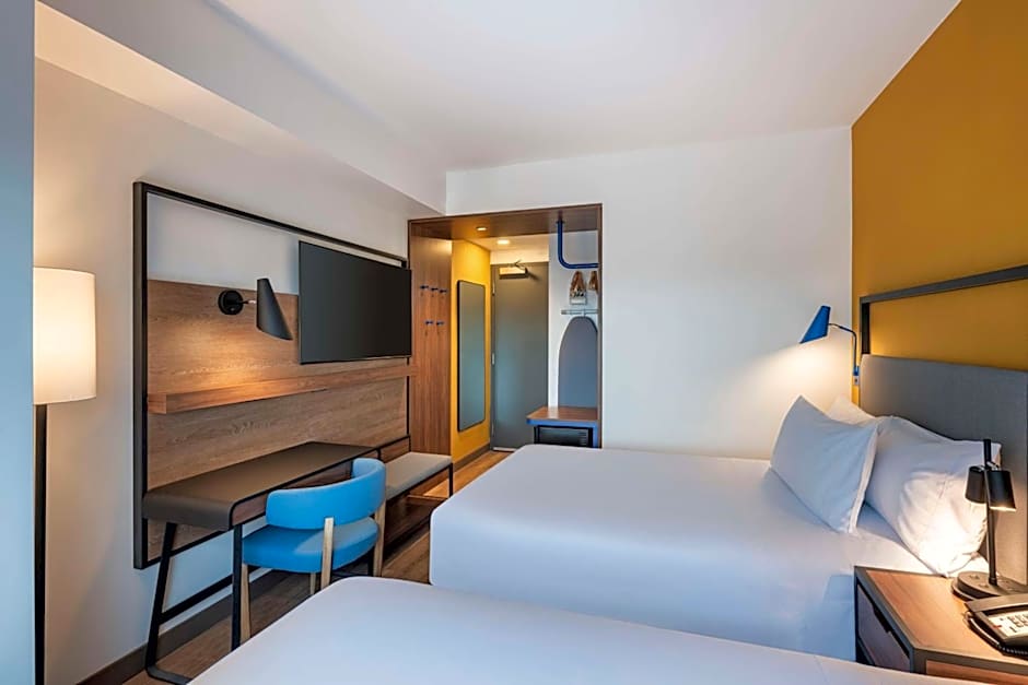 Tru By Hilton Cali Sur