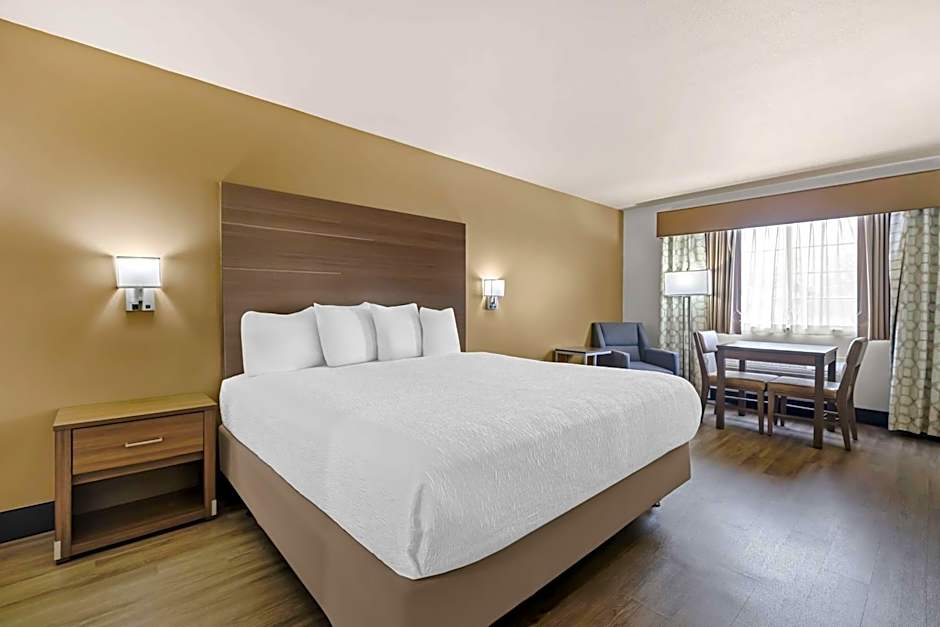 Best Western Plus Caldwell Inn & Suites