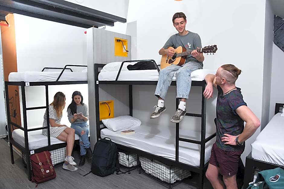Cinema Hostel