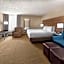Wingate by Wyndham Utica