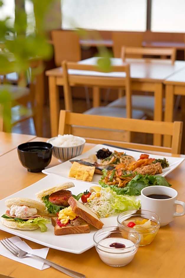 Ariston Inn Kanda Kitakyusyu Airport