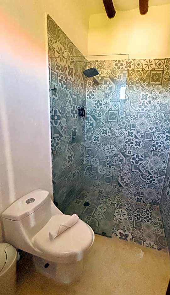 HOTEL MITTOZ HOLBOX