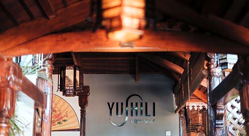 Yushili Hotel & Restaurant