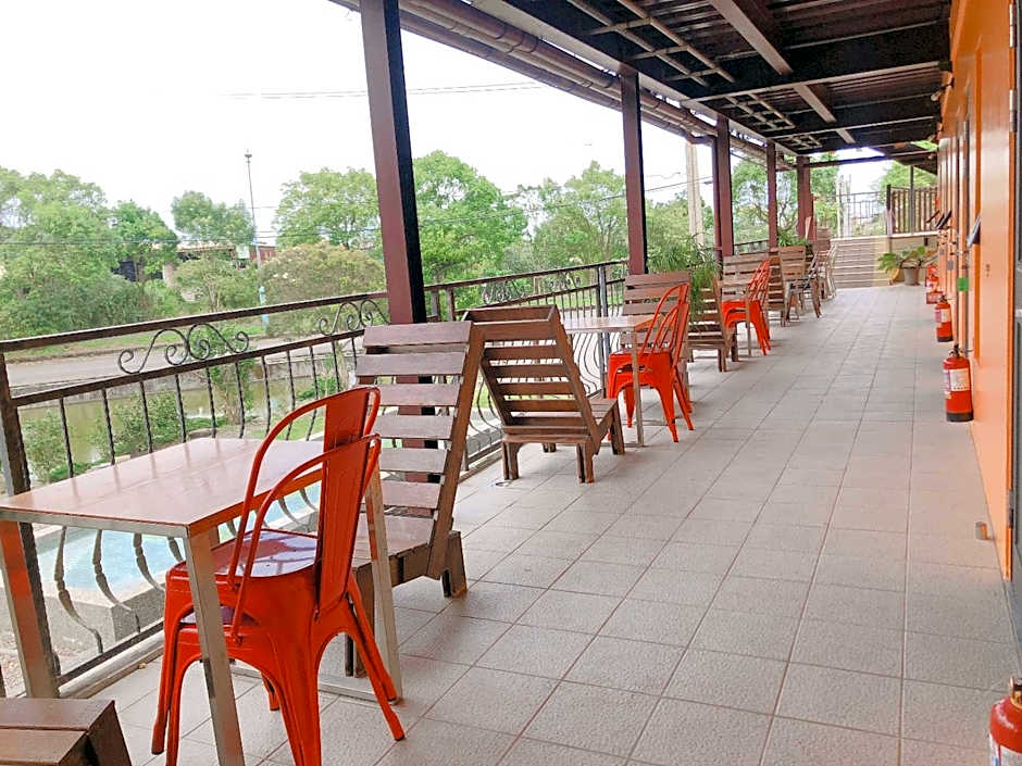 Artisan Hostel