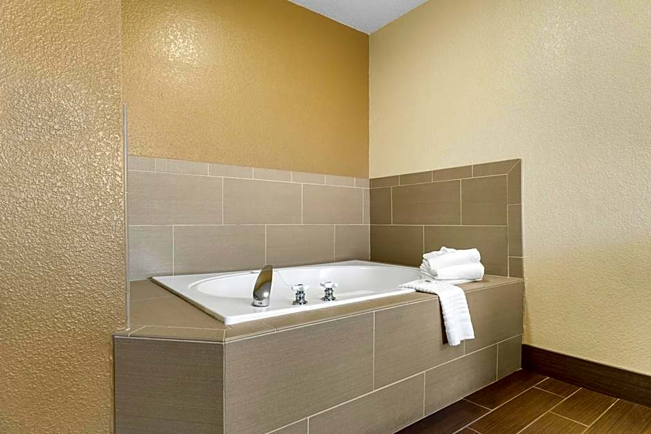 Comfort Inn & Suites Greeley