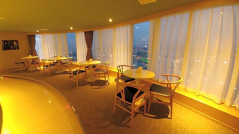 Gangneung Tourist Hotel