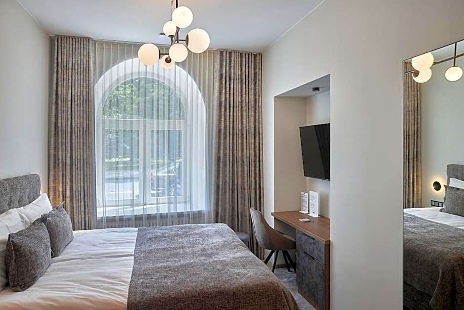 Vvinn Hotel