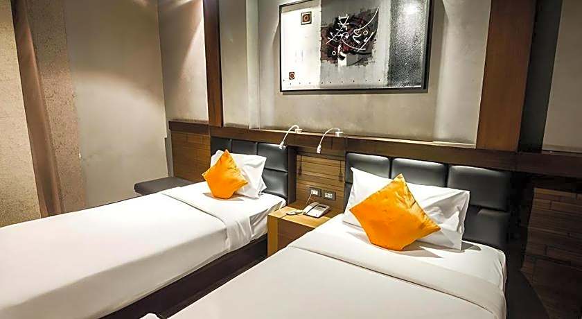 B2 Lampang City Boutique & Budget Hotel