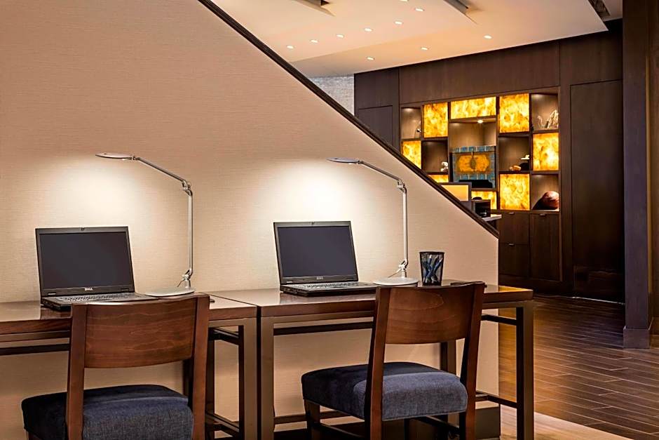 Four Points by Sheraton Norwood Conference Center
