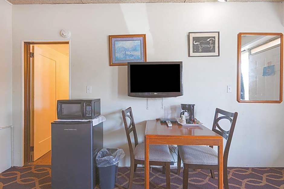 Sonrise Inn Lincoln Hwy By OYO