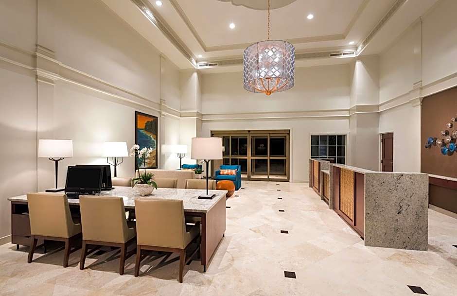 DoubleTree Suites By Hilton Naples