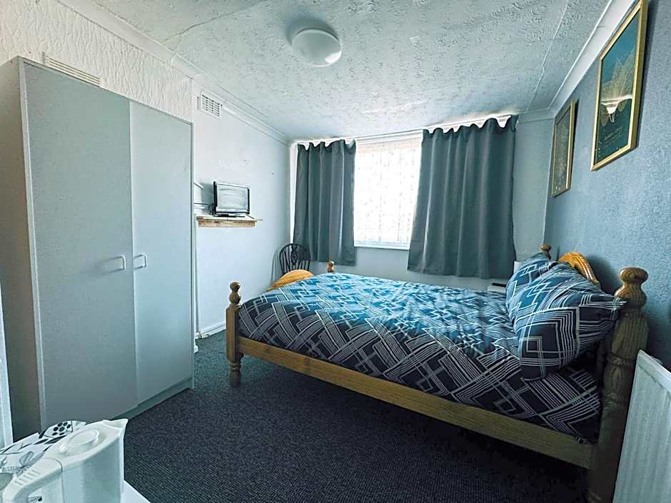 Lynalan – Blackpool