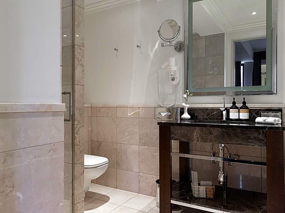 Elite Eden Park Hotel