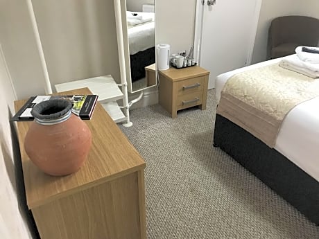 Double room-Premium-Ensuite-Garden View
