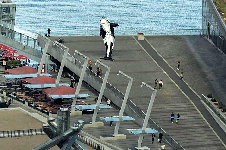 Vancouver Marriott Pinnacle Downtown Hotel