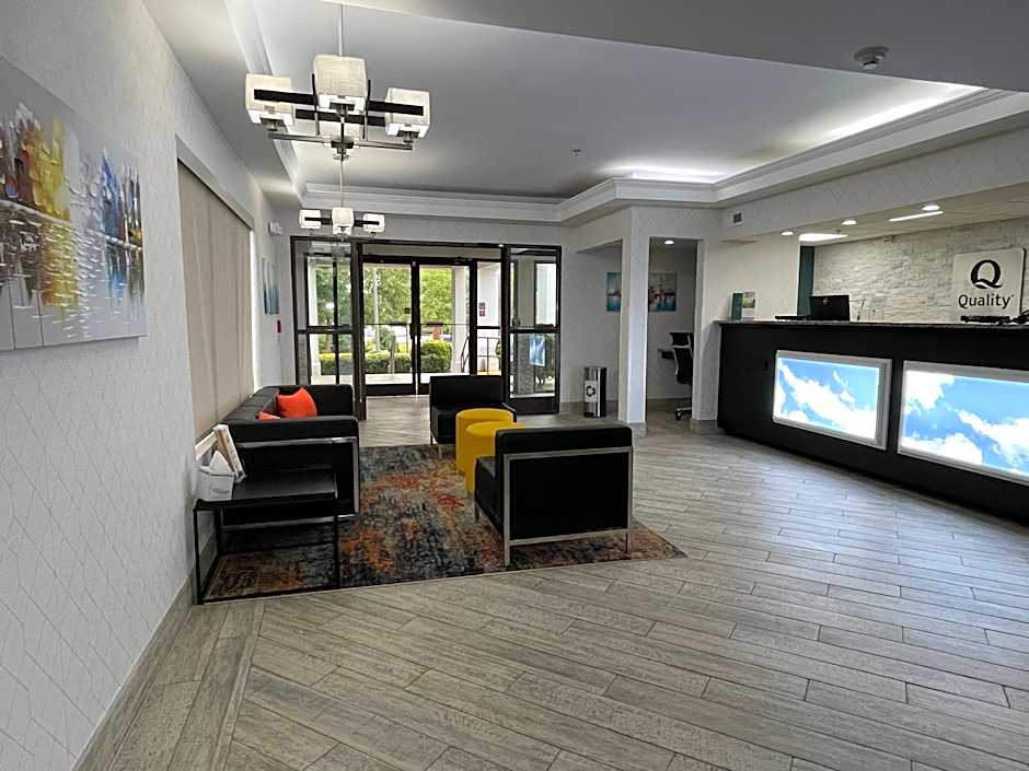 Quality Inn & Suites Clemmons I-40