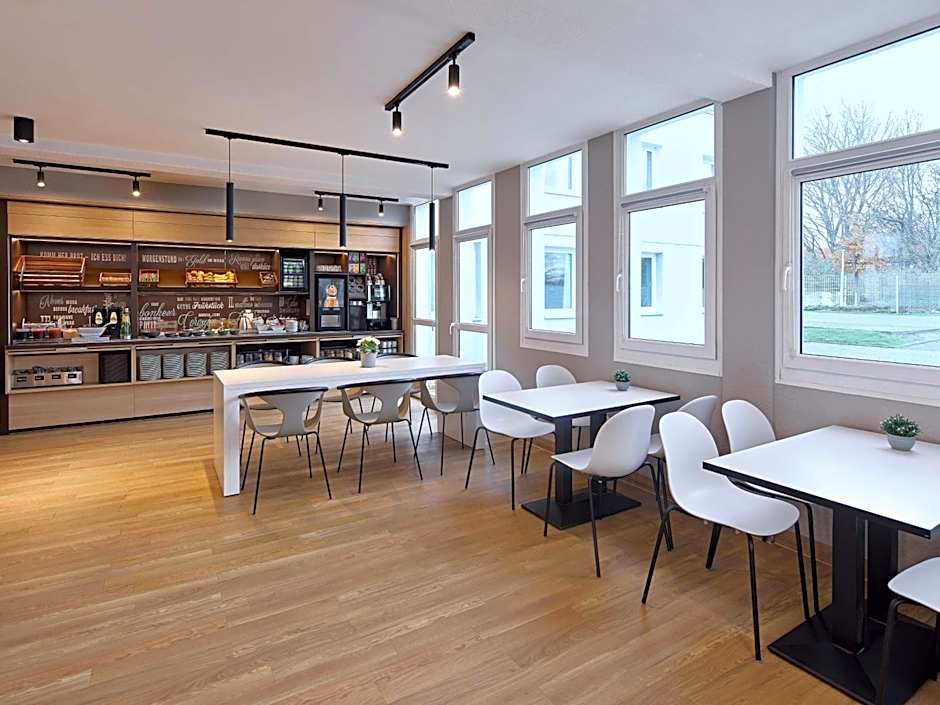 B&B Hotel Köln-Airport