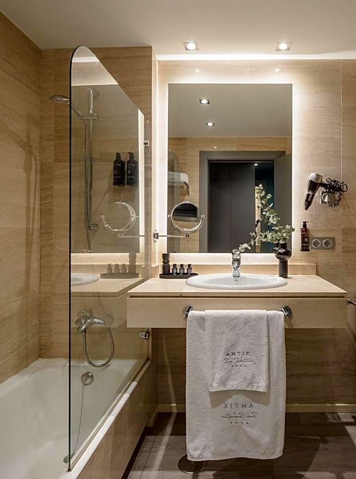 Hotel Antik San Sebasti