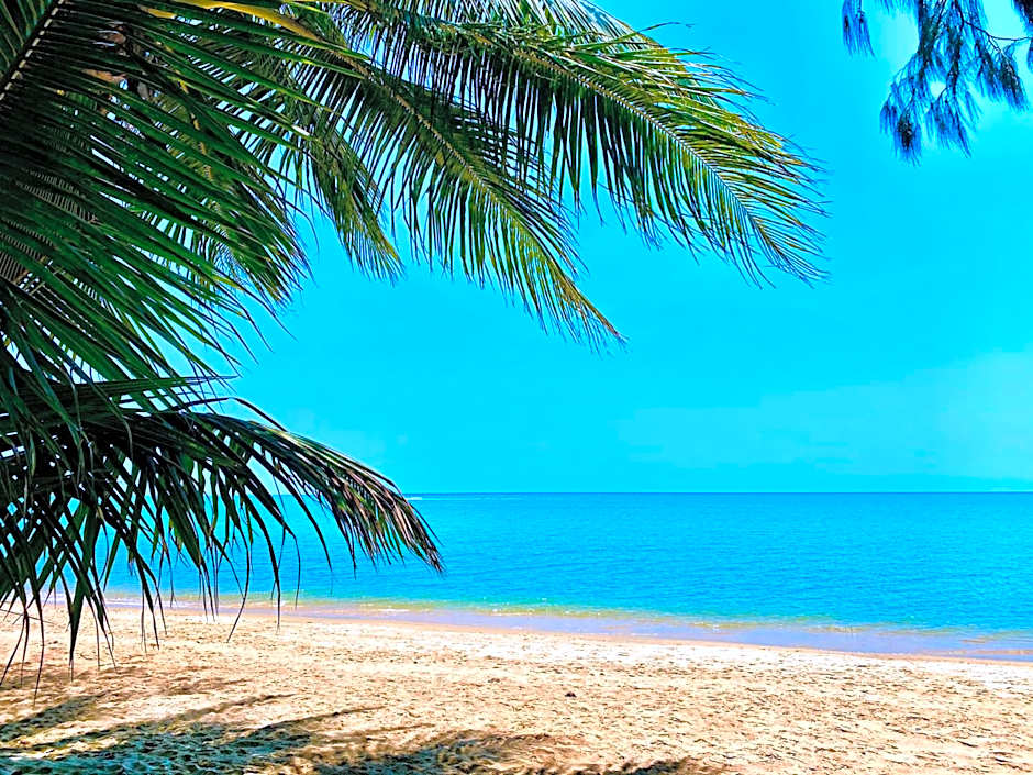 BeachView Apartments at Villa Paradiso