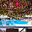 Moonshine Hotel & Suites