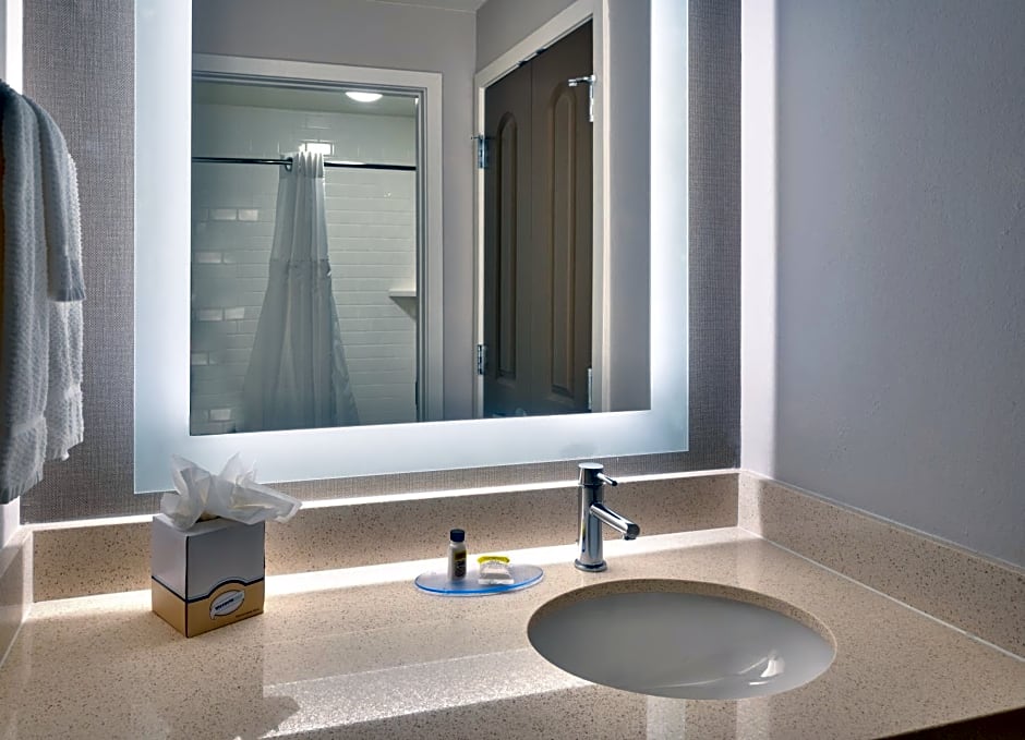 Staybridge Suites - Gainesville I-75, an IHG Hotel