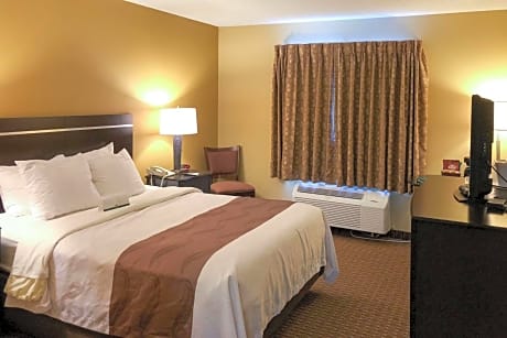 Quality Inn & Suites Sun Prairie