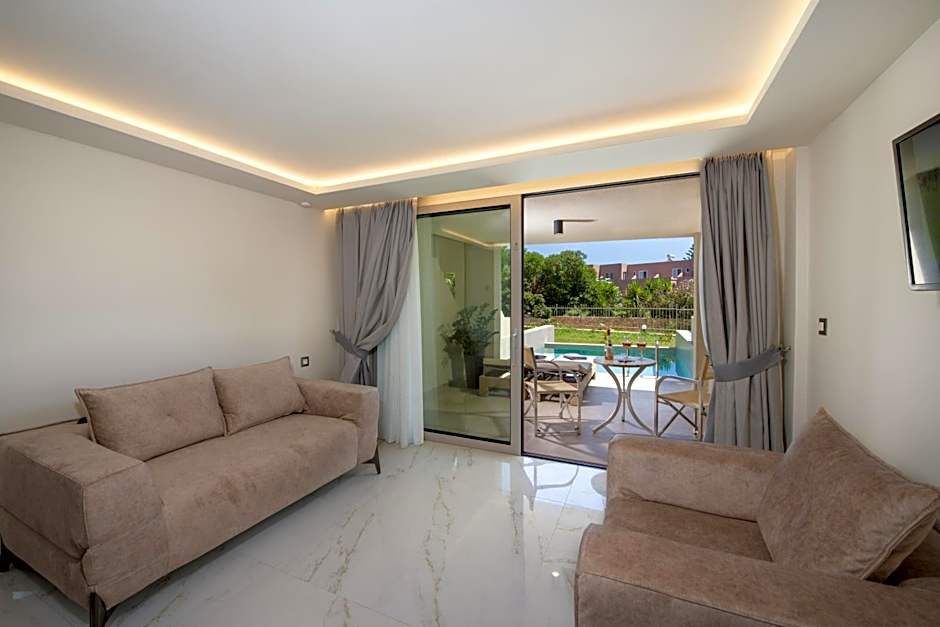 Vantaris Luxury Beach Resort