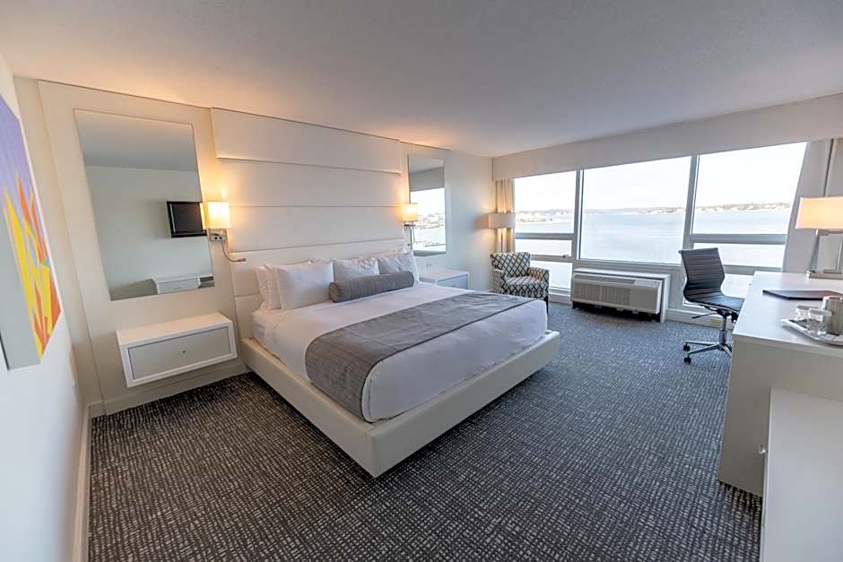 Oyster Point Hotel