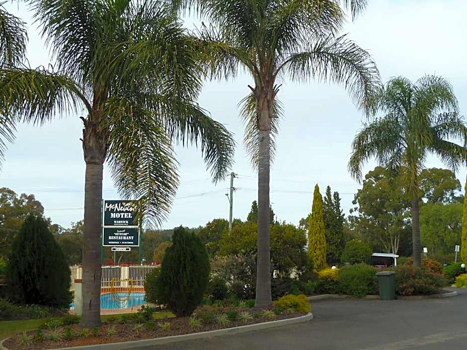 McNevins Warwick Motel