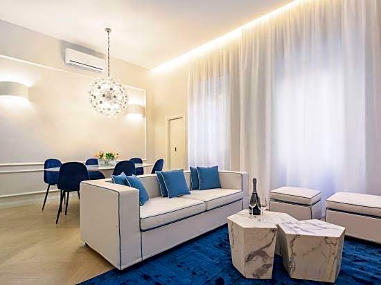 Luxury Blue Duomo