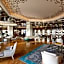 Wyndham Grand Istanbul Kalamis Marina Hotel