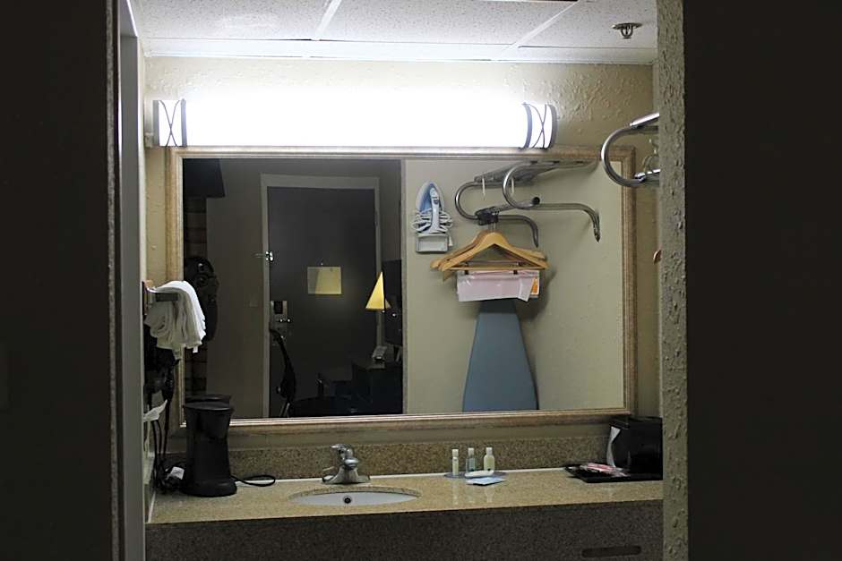 Quality Inn & Suites Moline