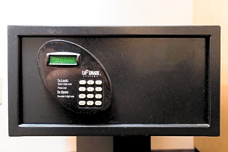 Deluxe 2 Full Beds Smoke Free